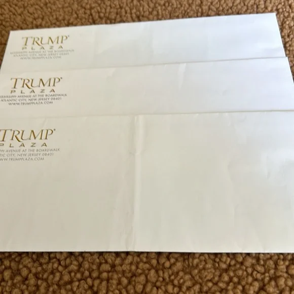 TRUMP Plaza Vintage Letter Size Envelopes - Picture 7 of 7